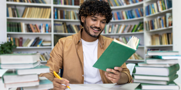 Estatuto del becario en España