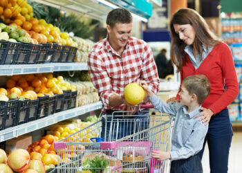 Deuda hogares y empresas cae en España