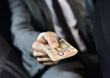 Financiación ilegal