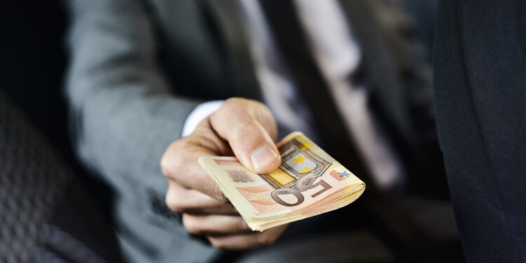 Financiación ilegal